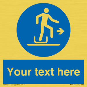 Custom Alighting from a toboggan to the right